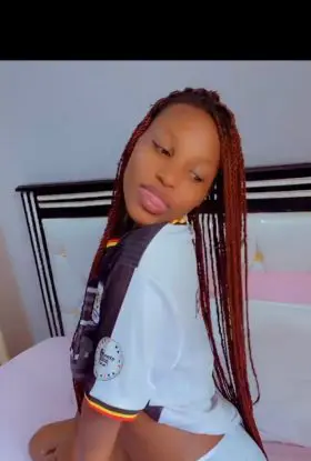 Nina Dennis