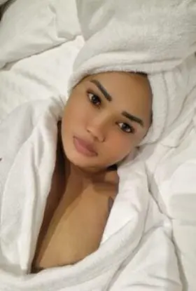 Anal queen Lisa