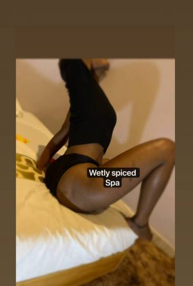 Wetly spiced massage parlor